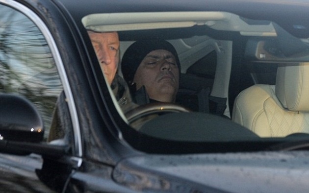 Mourinho đang bị cáo buộc mâu thuẫn với Anthony Martial khi ông từ chối tung cầu thủ này vào sân trong chuyến làm khách đến sân Bet365 của Stoke City.