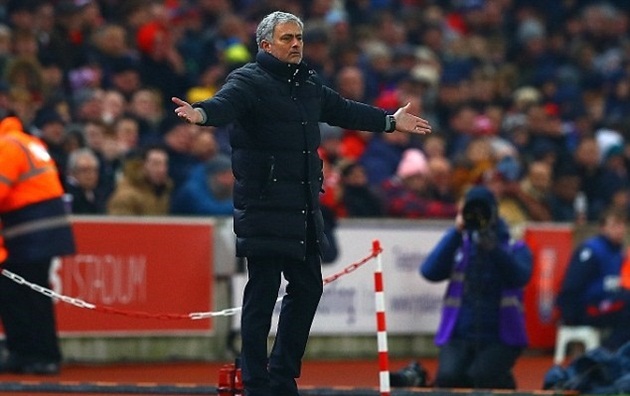 Trả lời phỏng vấn của báo chí, "Người đặc biệt" cho biết tiền đạo người Pháp "đơn giản là không được chọn".