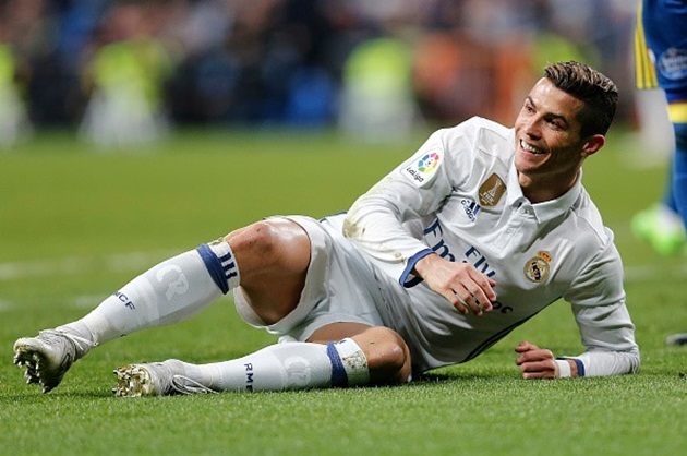 Ở trận lượt đi, Ronaldo chơi khá mờ nhạt. Anh có một lần đưa bóng vào lưới Celta Vigo nhưng không được trọng tài công nhận vì lỗi việt vị.