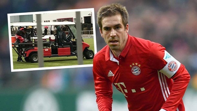 Trước Ribéry bị chấn thương là Philipp Lahm, nhưng may mắn là anh không bị chấn thương quá nặng.