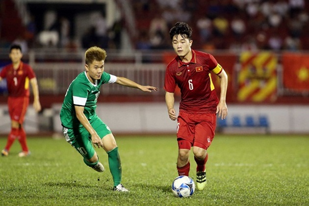 Nhưng chắc chắn, trao băng đội trưởng sẽ khó có thể là Công Phượng.