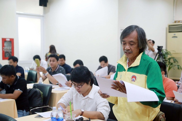 Nhà báo Dư Hải có ý kiến góp ý cho BTC.