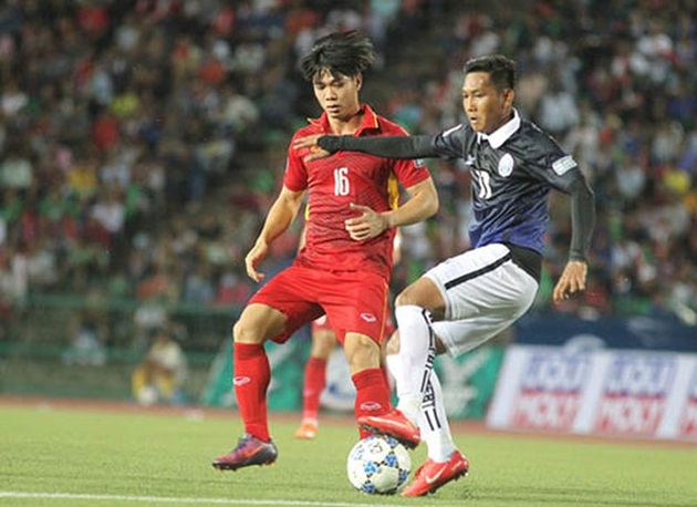 “Messi Campuchia” nhận lương gấp 23 lần Công Phượng - Bóng Đá