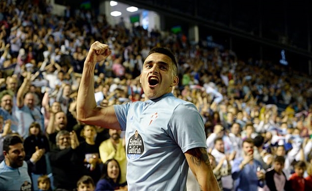 Maxi Gomez chơi trận đấu cuối cho Celta Vigo - Bóng Đá