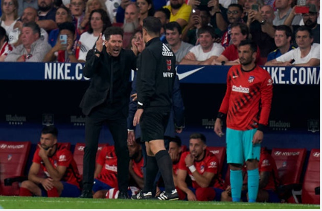   Real Madrid  Simeone calls for Ramos to be booked for insulting his mother - Bóng Đá