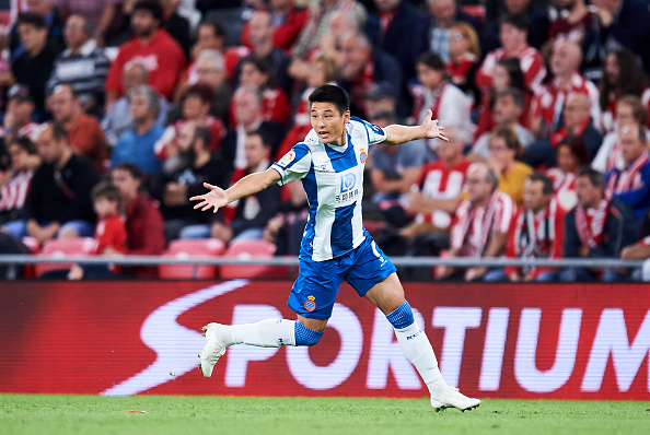 Wu Lei is the first Chinese player to score vs FCBarcelona  in all competitions ever. Historic - Bóng Đá