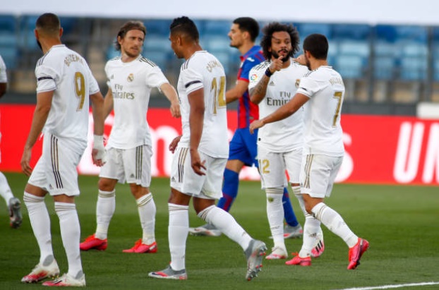 Zidane scolds his players for the second half performance - Bóng Đá