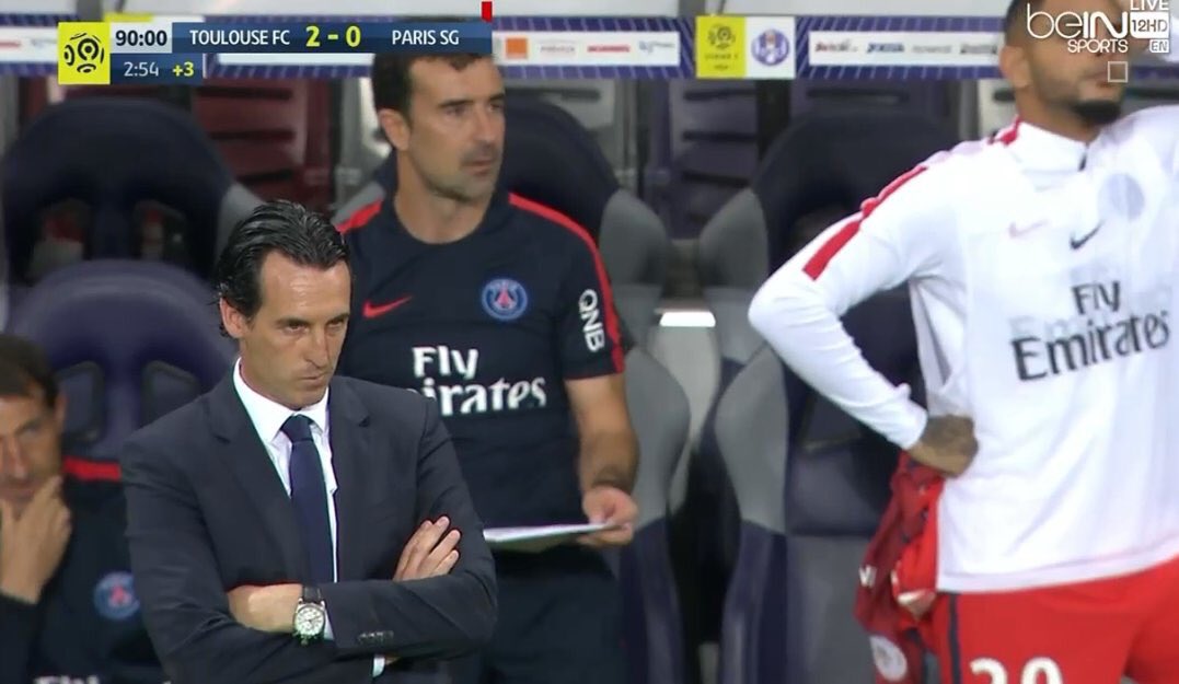 Unai Emery đang gặp vấn đề thật sự. Ảnh: Internet.