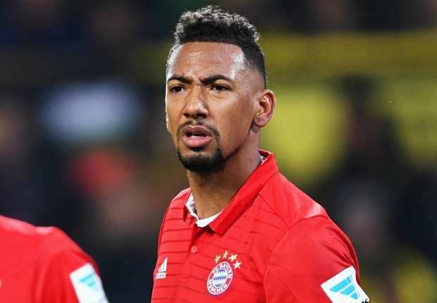 Boateng bật lãnh đạo