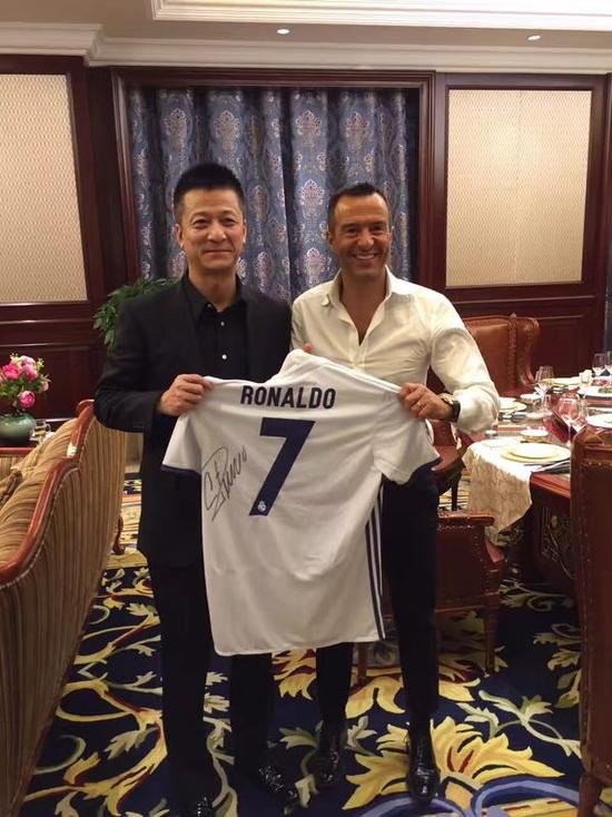 Mendes gặp chủ tịch Tianjin Quanjin