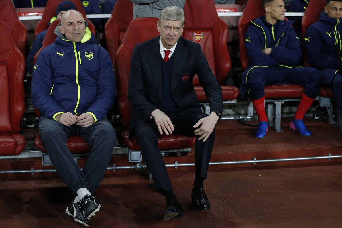 Wenger sẽ ở lại Arsenal hay đến PSG?