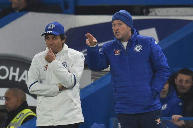 Holland, trợ lý đã giúp Conte rất nhiều tại Chelsea sẽ rời CLB để lên làm việc tại ĐT Anh