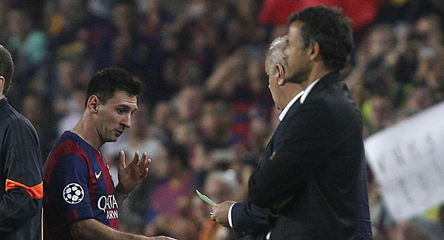 Messi bật Enrique công khai