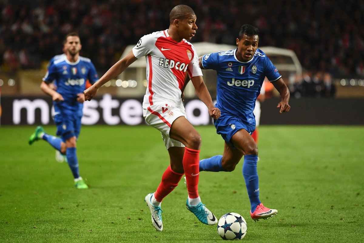 Kylian Mbappé không tìm thấy khoảng trống ở trận này