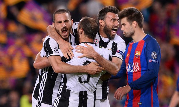 Juve có 3 trung vệ (Bonucci, Chielini và Andrea Barzagli) hàng đầu thế giới