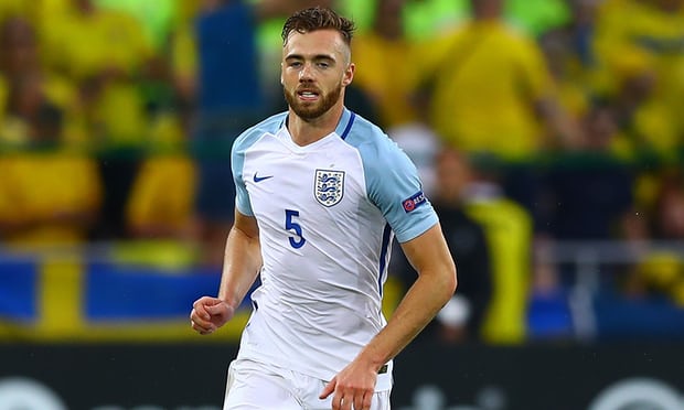 Arsenal sắp bán trung vệ U21 Anh - Bóng Đá