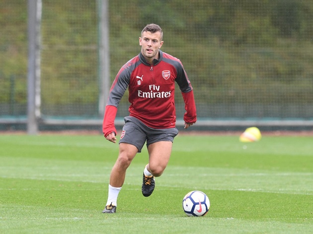 Wilshere đã hồi phục chấn thương gãy chân hồi tháng 4, sau một trận đấu ở Ngoại hạng Anh.