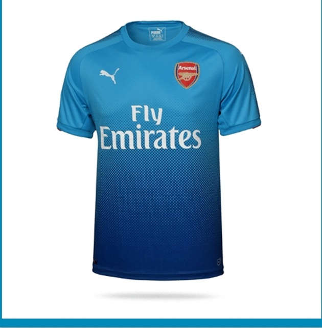 Cận cảnh mặt trước áo đấu.