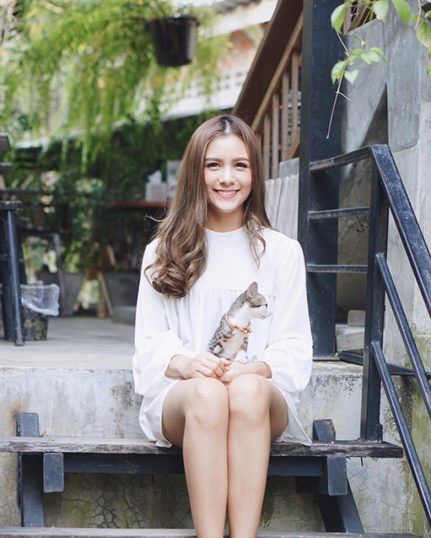 - Bóng Đá