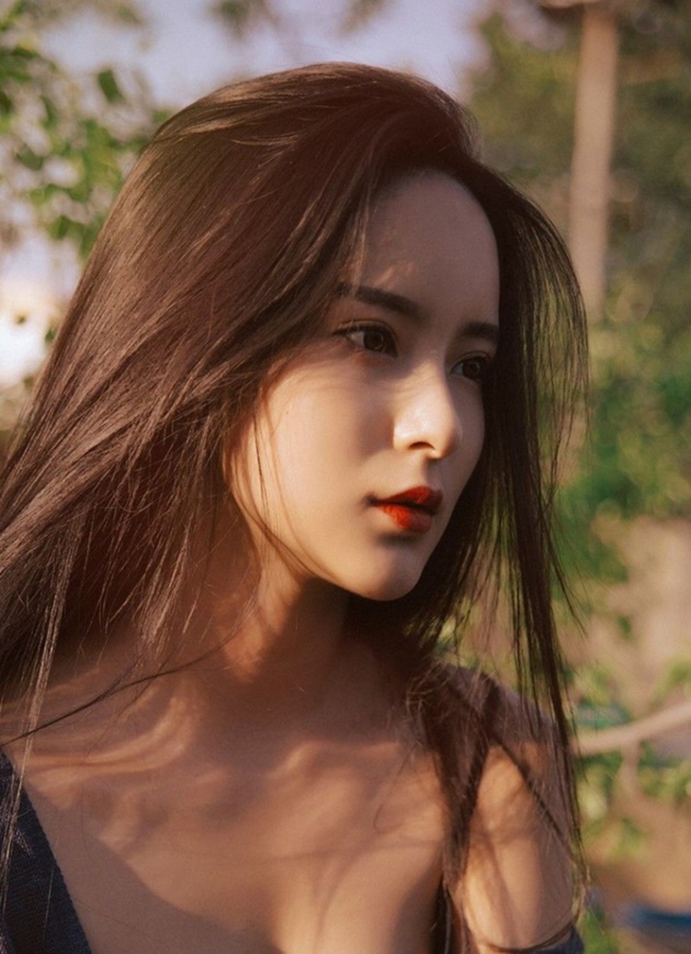 Ngẩn ngơ trước nhan sắc của WAGs số 1 Bắc Kinh - Bóng Đá