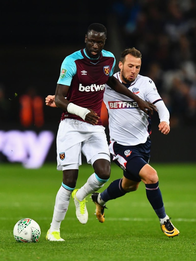 Và họ đã không phí công, West Ham tiếp tục có chiến thắng thứ 2 trong 3 trận, và giữ sạch lưới cũng lần thứ 3 liên tiếp.