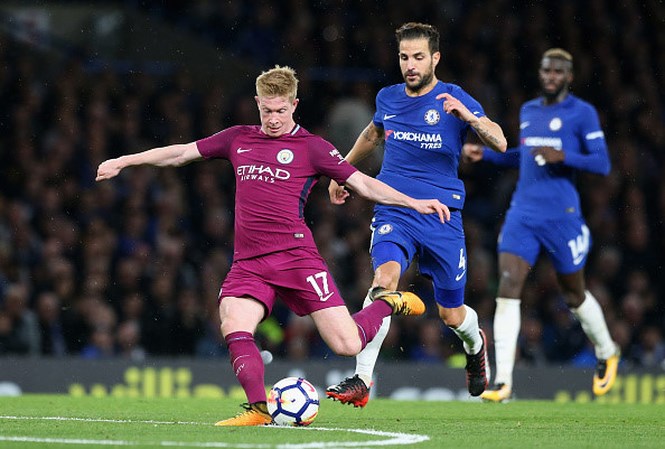 Chelsea thua Manchester City bởi cú dứt điểm hiểm hóc của Kevin De Bruyne.