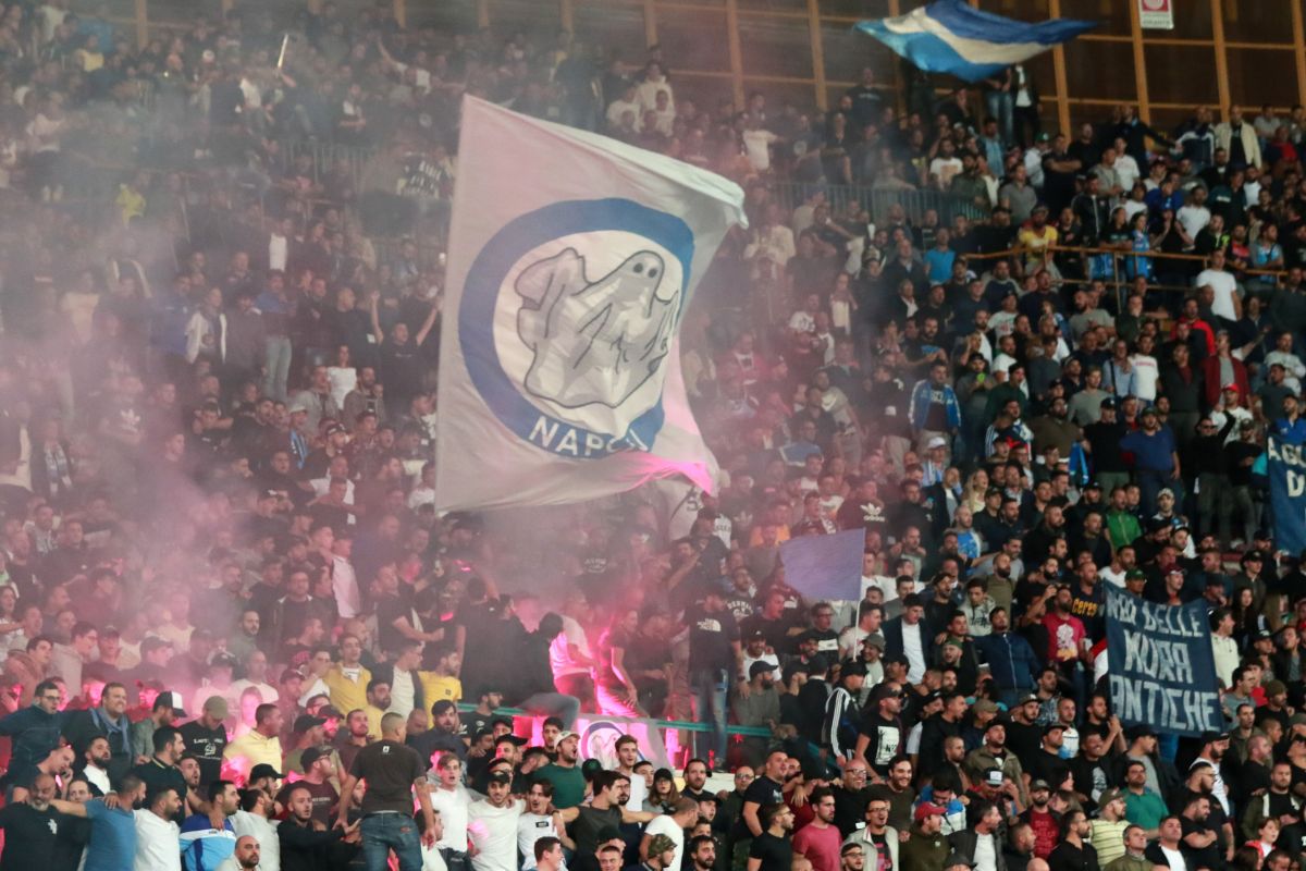 Và trận đấu giữa hai đội ở Champions League tuần này trên sân Sao Paolo có ý nghĩa quyết định. Nếu để thua, Man City hoàn toàn có thể mất ngôi đầu. Nhưng nếu thắng, họ gần như có tấm vé vào vòng knock-out sớm.