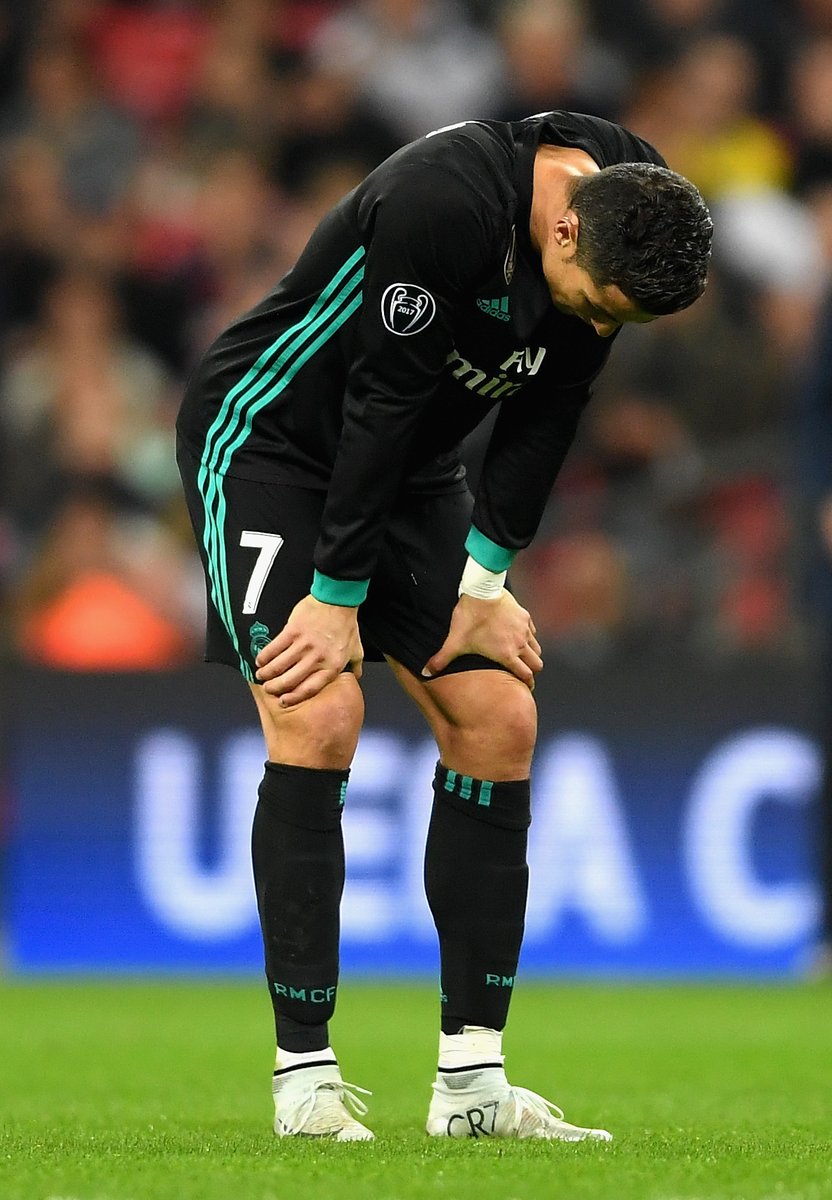 Cristiano Ronaldo đã hạ quyết tâm rời Real Madrid