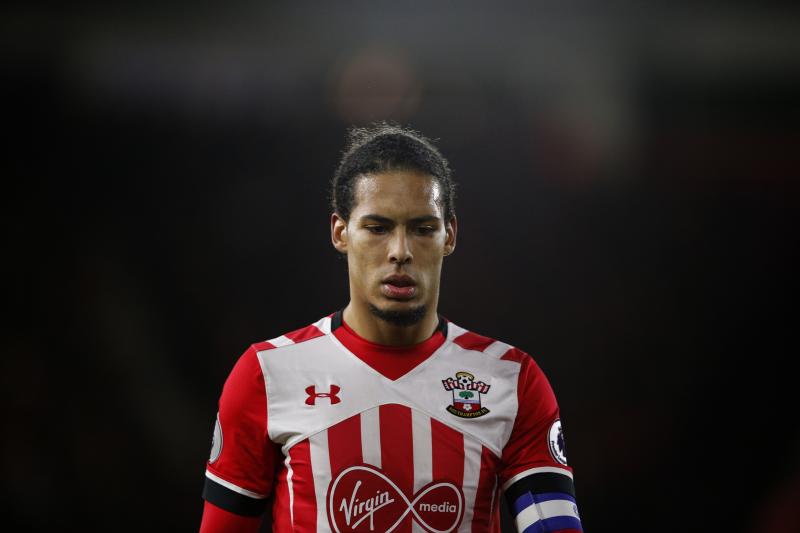 Virgil van Dijk đã chơi trọn 90 phút trong 6 trận liên tiếp gần nhất của Southampton tại Ngoại hạng Anh.
