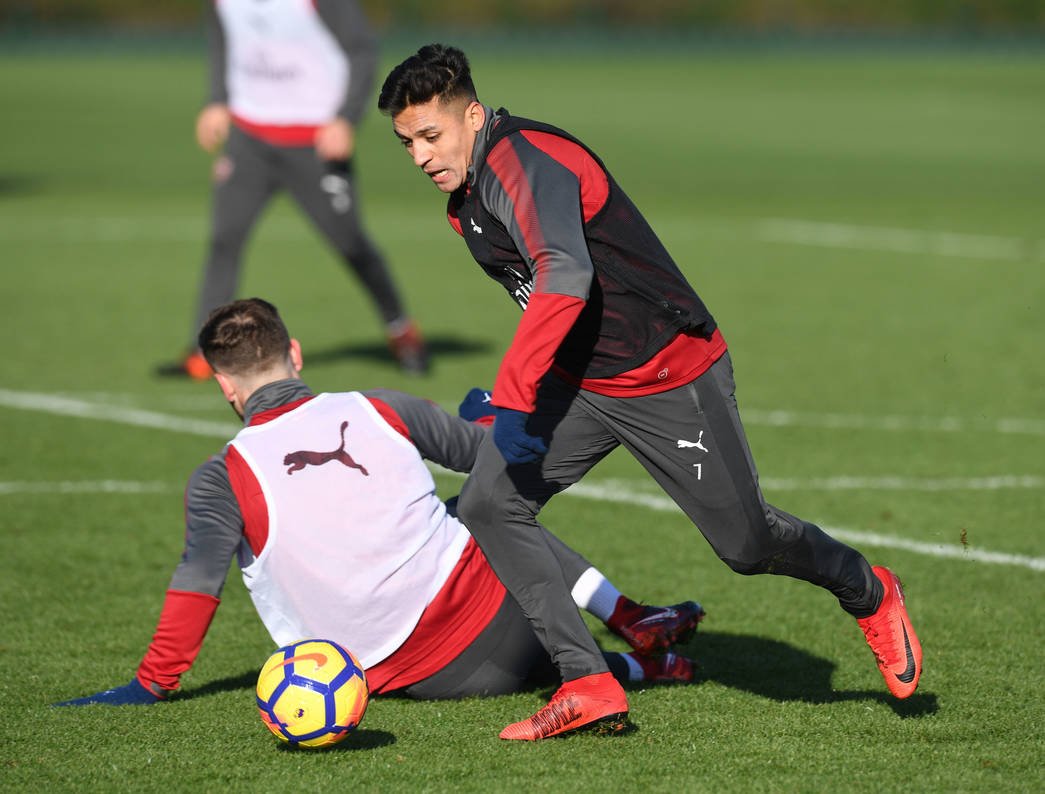 Arsenal xếp hình trên sân tập, sẵn sàng vượt ải Burnley - Bóng Đá