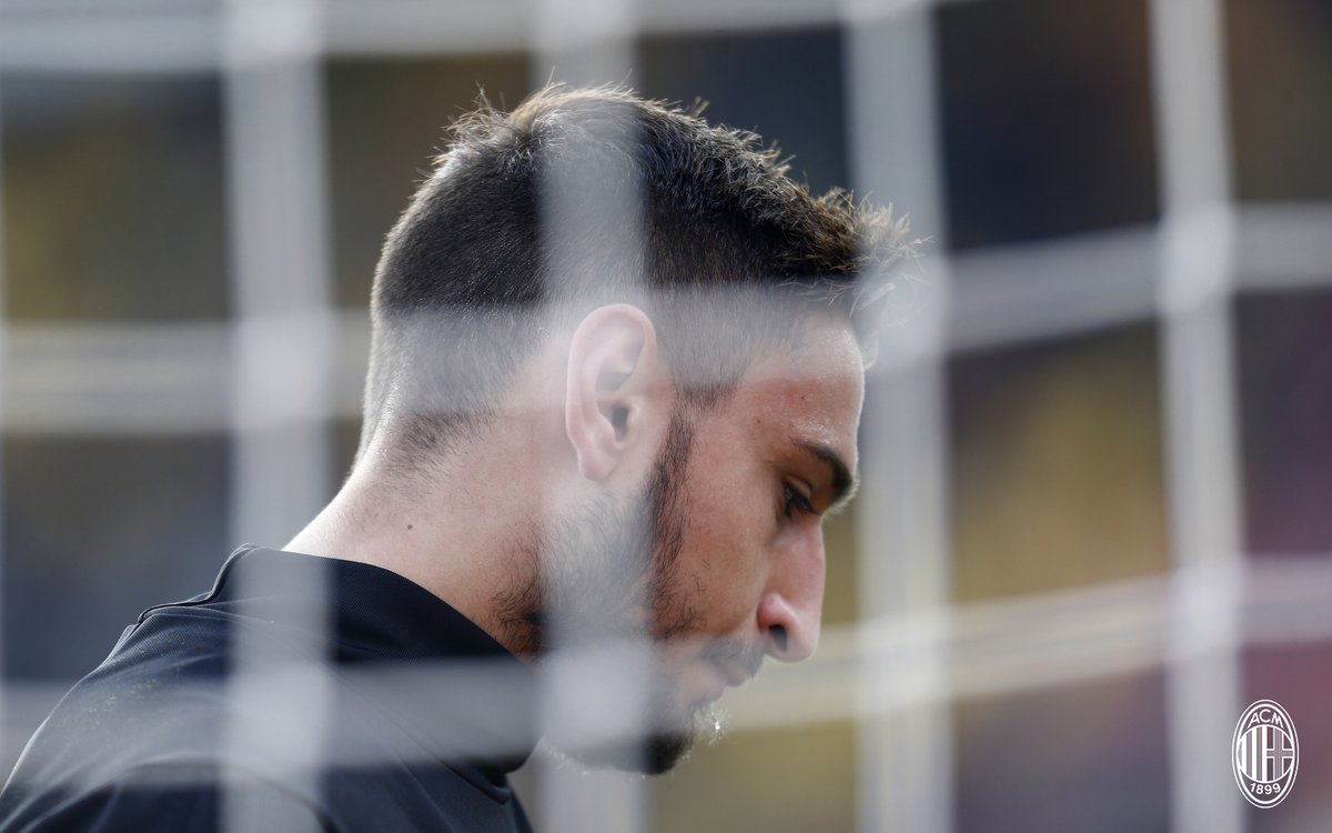 TRỰC TIẾP Benevento vs AC Milan: Ngày Gattuso ra mắt (Cập nhật đội hình xuất phát) - Bóng Đá