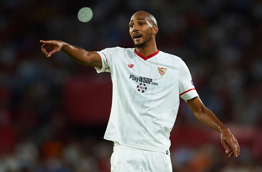 Arsenal lúc này đang được liên hệ trở lại với tiền vệ của Sevilla, Steven N'Zonzi.