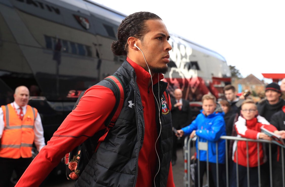 Arsenal sẵn sàng chi một số tiền kỷ lục cho Virgil van Dijk