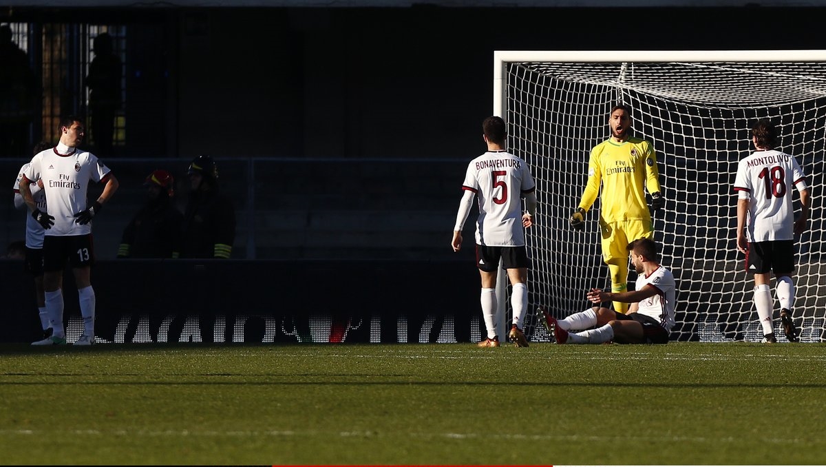 Buổi chiều trên sân vận động Marc'Antonio Bentegodi đã trở thành cơn ác mộng với Gennaro Gattuso và các học trò.
