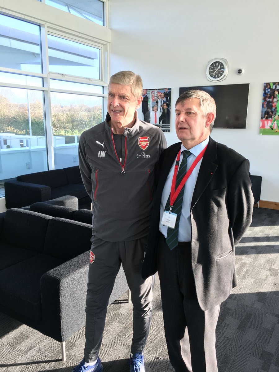 Trò chuyện cùng Arsene Wenger