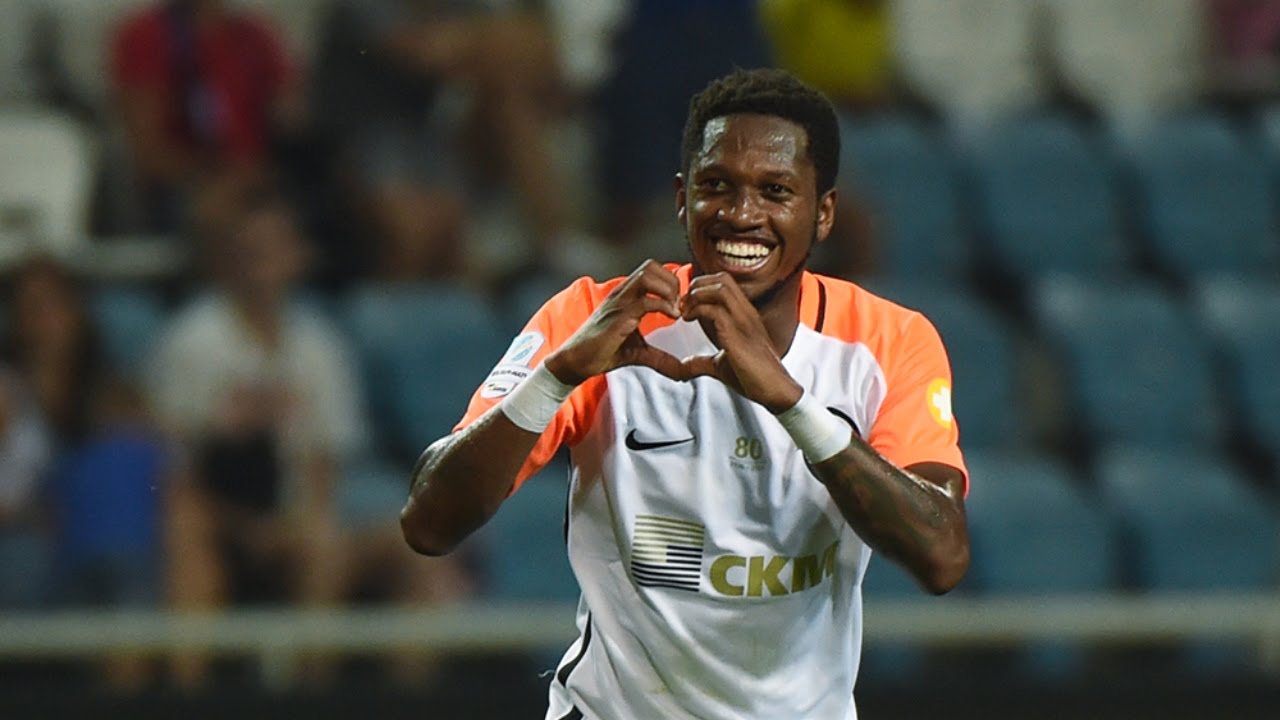Man City dường như đã hoàn tất việc chiêu mộ tiền vệ Fred của Shakhtar Donetsk.