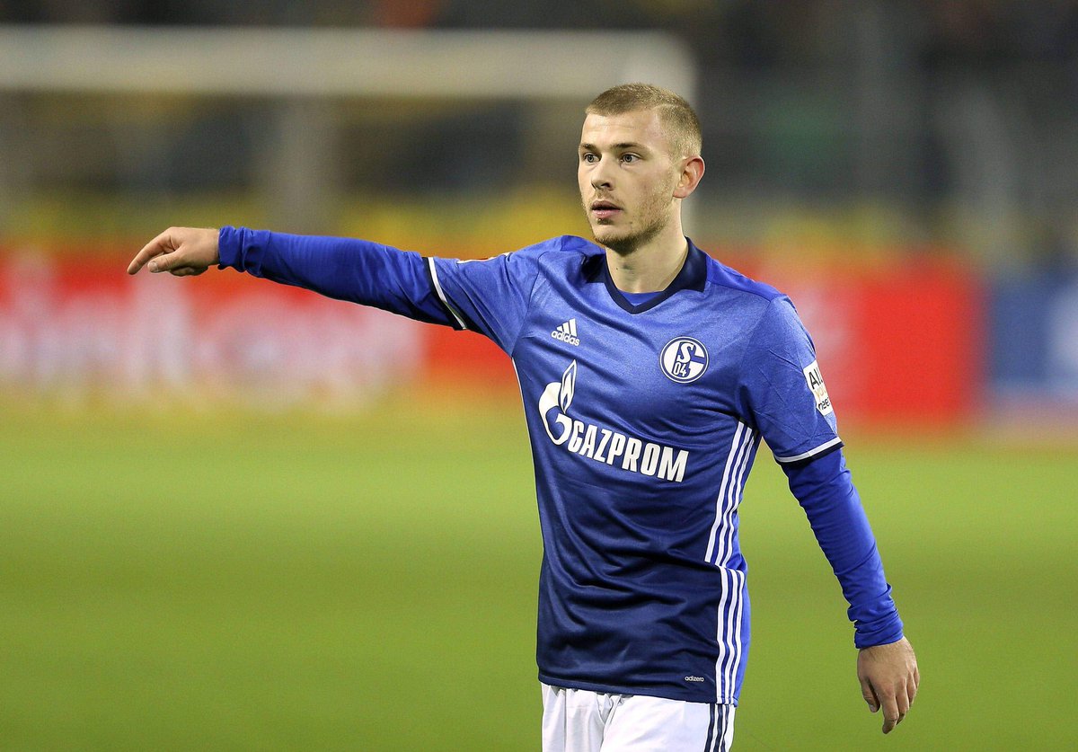 Schalke xác nhận việc tiền vệ tài năng của họ, Max Meyer sẽ rời câu lạc bộ trong mùa Hè tới.
