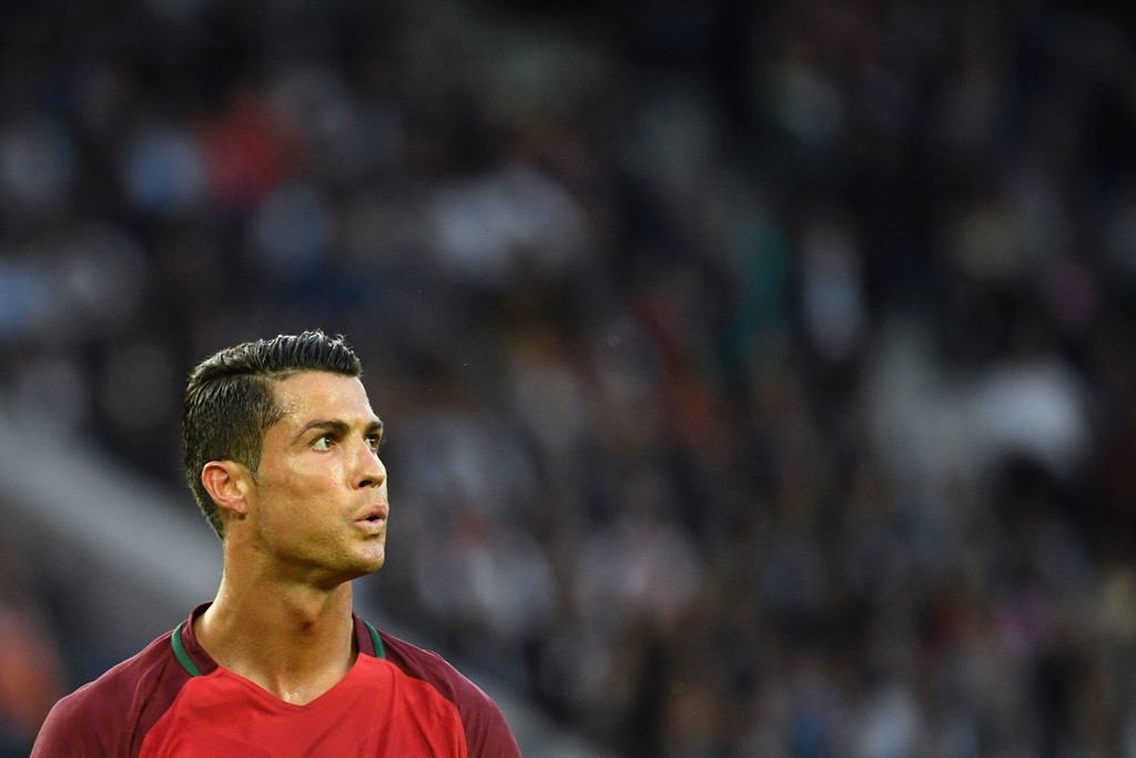 Thậm chí anh còn sút hỏng quả penalty. Ảnh: Internet.