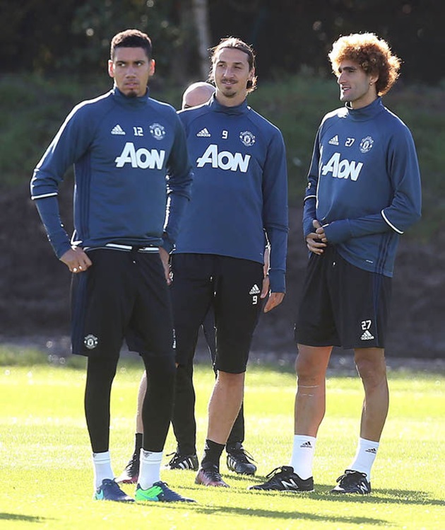 Chris Smalling, Zlatan Ibrahimovic và Marouane Fellaini, những cầu thủ có nhiều cao tốt nhất của M.U. Ảnh: Internet.