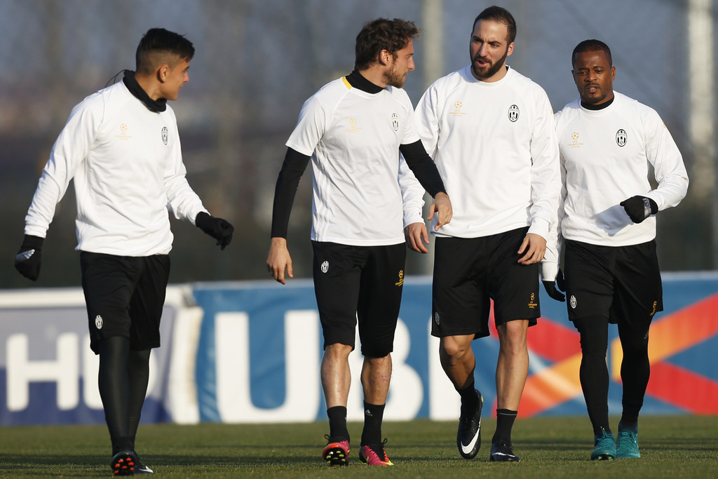 Buổi tập diễn ra tại Trung tâm tập luyện Juventus ở Vinovo, gần Turin. Ảnh: Zimbio.