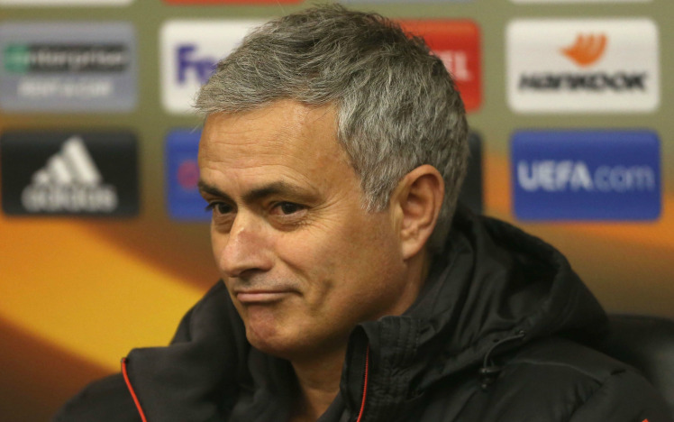 Mourinho cho rằng lẽ ra M.U phải ở vị trí tốt hơn. Ảnh: Metro.