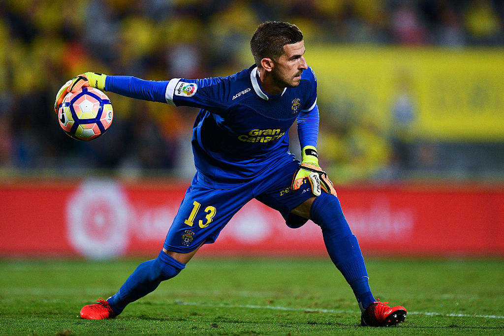 19. Javi Varas - CLB: Las Palmas - Số lần thành công ở vị trí hậu vệ quét: 14. Ảnh: Squawka.