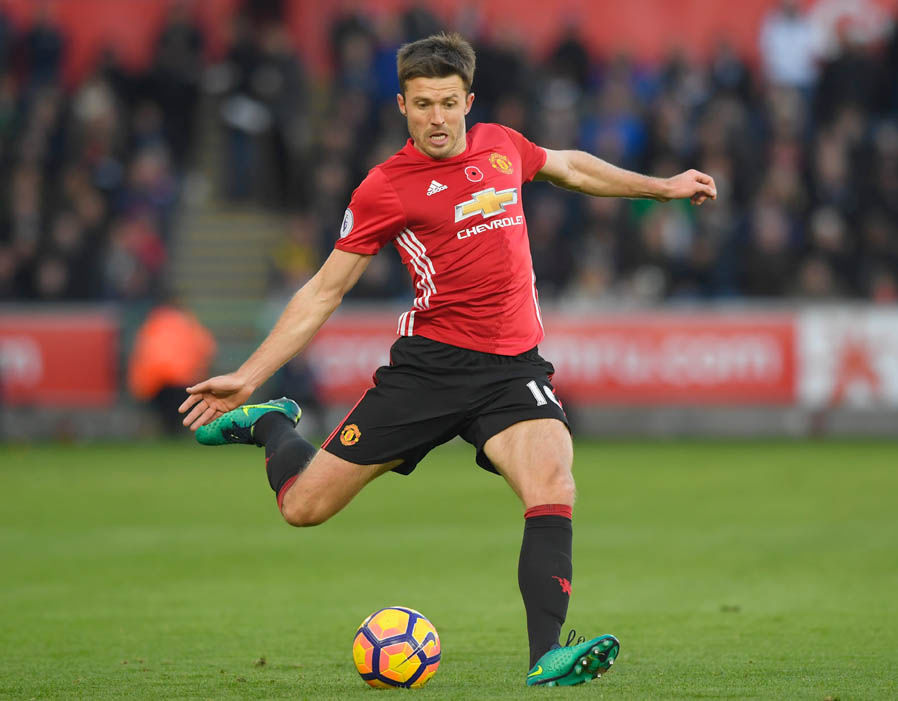 Michael Carrick (Manchester United). Ảnh: Express.