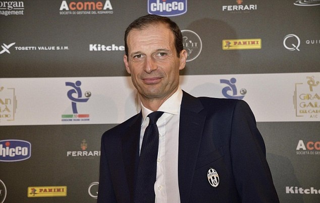 HLV Allegri xứng đáng với danh hiệu HLV hay nhất. Ảnh: Daily Mail.