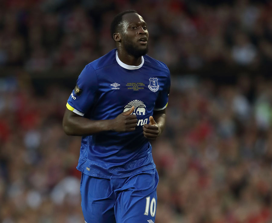 Romelu Lukaku - Everton - 22 lần. Ảnh: Daily Star.