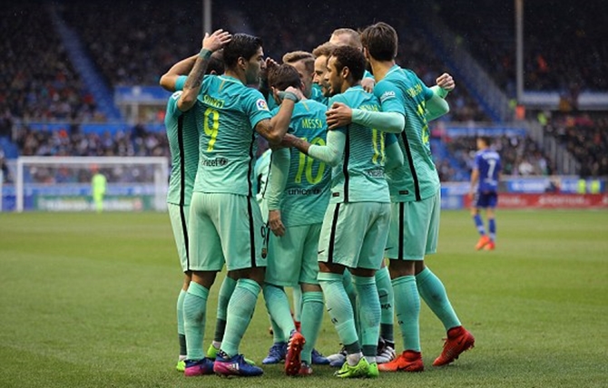 Chiến thắng hủy diệt cho Barca. Ảnh: Daily Mail.