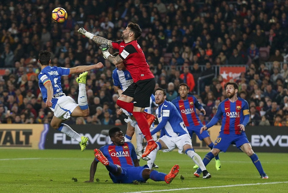 Leganes kiên cường phòng ngự và hạn chế rất nhiều pha tấn công từ đội chủ nhà. Ảnh: Daily Mail.