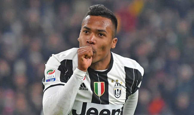 Sandro sắp gia hạn hợp đồng với Juventus. Ảnh: Express.