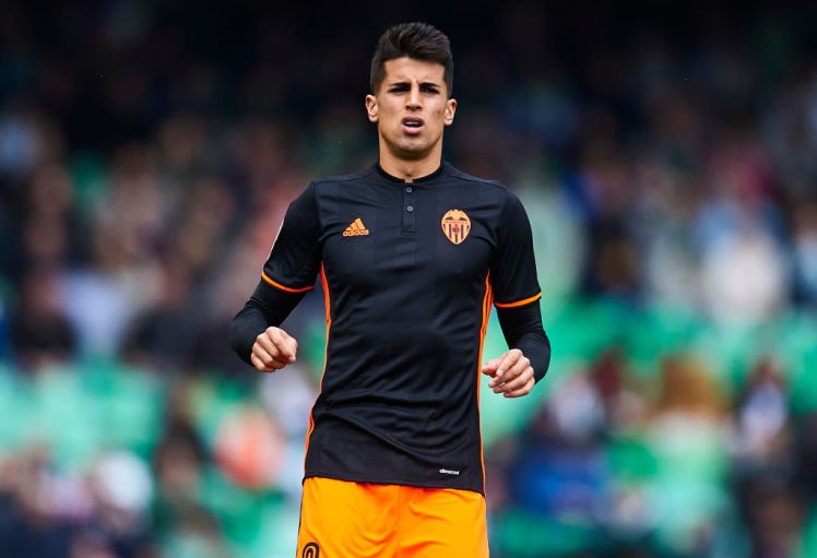 Cancelo được phép ra đi trong mùa hè này. Ảnh: Metro.