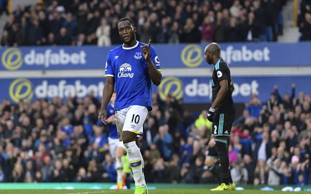 Lukaku vừa từ chối gia hạn hợp đồng với Everton. Ảnh: Daily Mail.